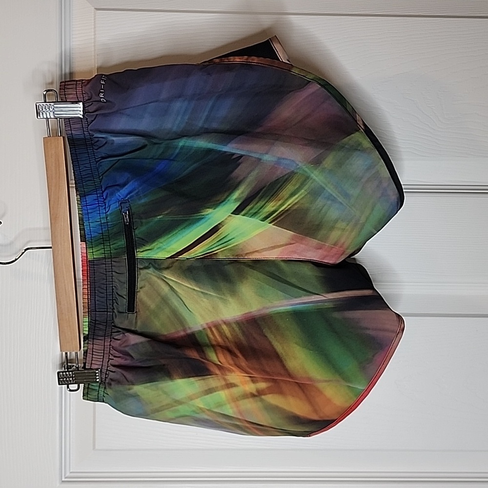 Nike Dri-Fit Tempo Track 3.5 Shorts Multi-Colored Women's Medium - Picture 2 of 12